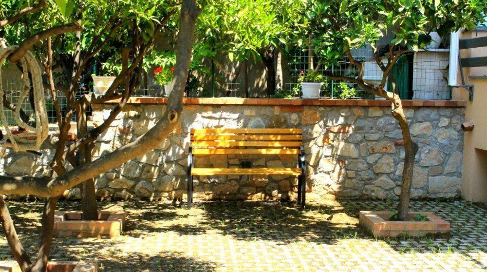 مبيت وإفطار سنتولا Meuble Leonetti المظهر الخارجي الصورة