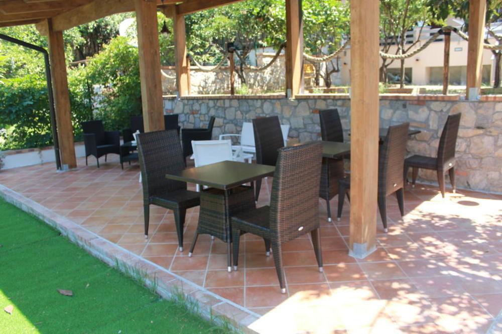 مبيت وإفطار سنتولا Meuble Leonetti المظهر الخارجي الصورة